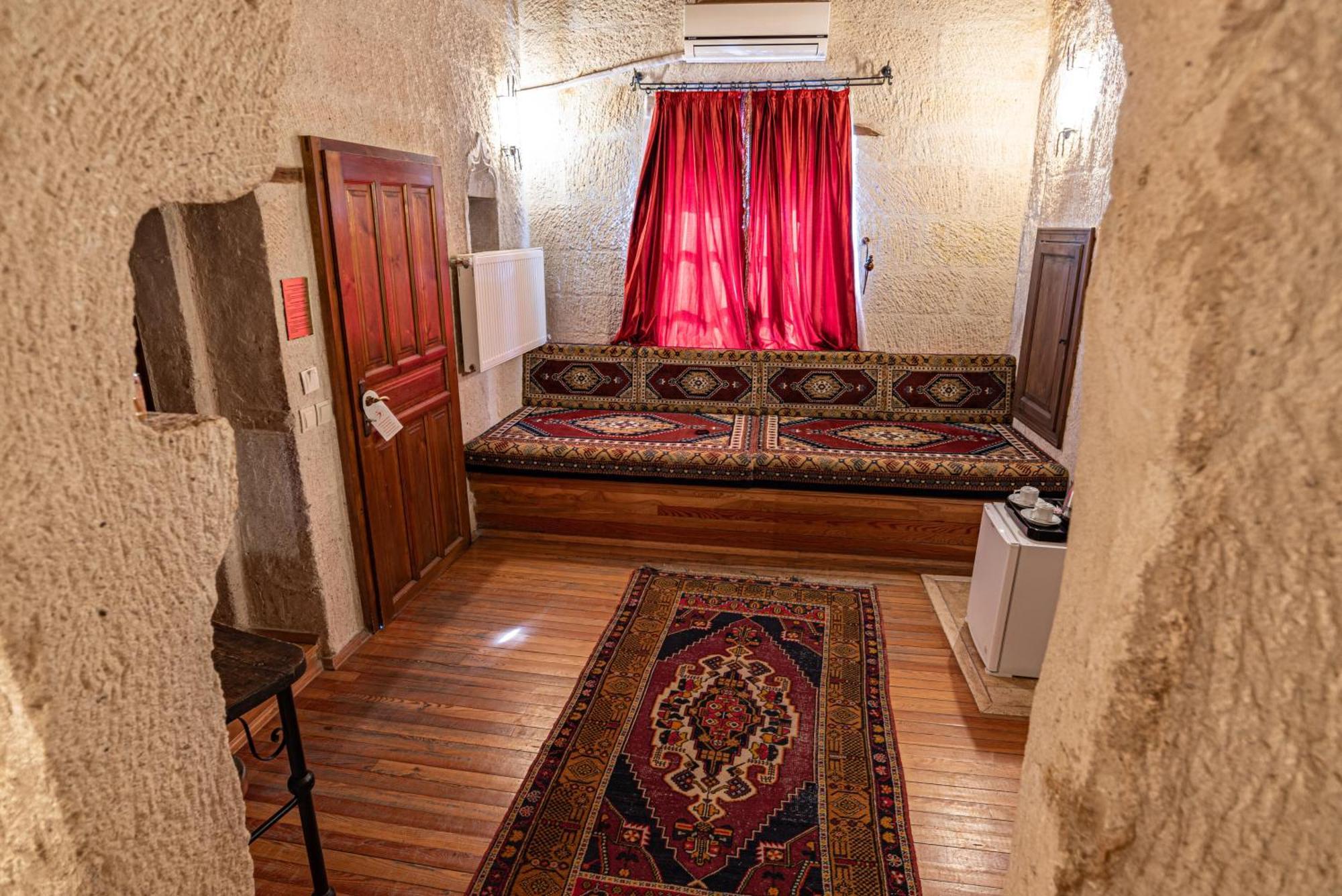 Hotel Dervish Cave House & Restaurant Göreme Exterior foto